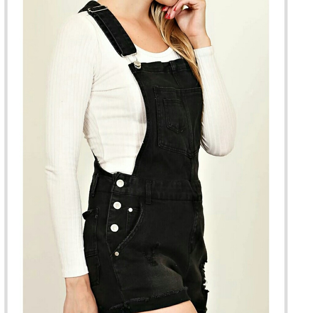 Denim overall shorts - Picture 2 of 3